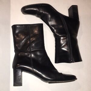 Via Spiga Black Ankle Zip Boots | Made In Italy | Size 8M